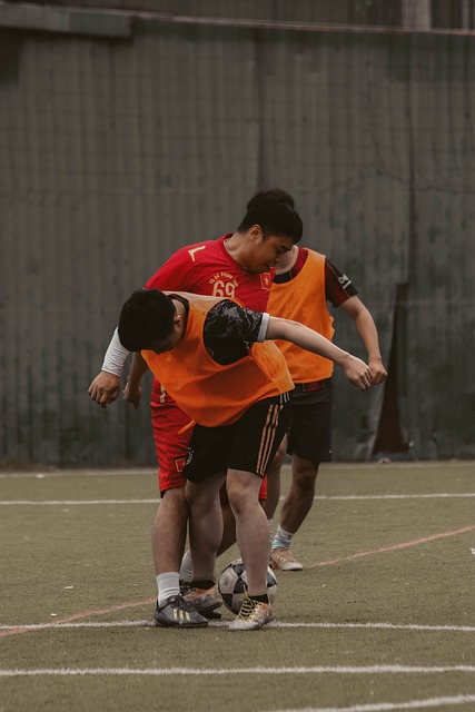 中奠定了不
